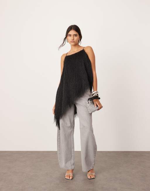 ASOS Edition – Czarny teksturowany top asymetryczny z ozdobnymi frędzlami, 2 z 4