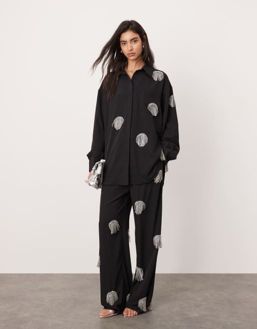 ASOS Edition – Czarny zdobiony zestaw z frędzlami ze strasów w groszki: koszula oversize i spodnie z szerokimi nogawkami