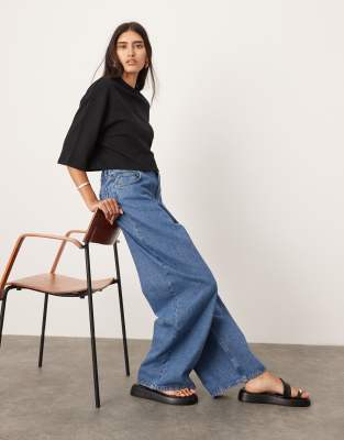 Dusty denim wide leg jeans with elastic back waist in mid blue-Black