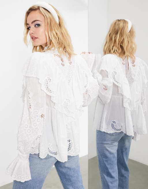 RW&CO Ruffle Sleeve Embroidered & Embellished Women Blouse Top Size Medium