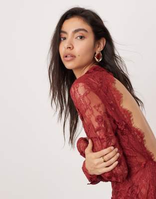 【新品】　Emboridered Lace Back Dress ASOS EDITION embroidered floral long sleeve lace open back