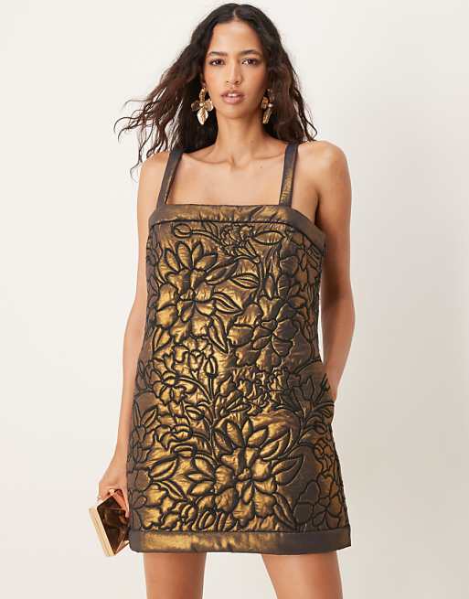 Lyra Chain Embellished Cami Lyra Chain Embellished Cami