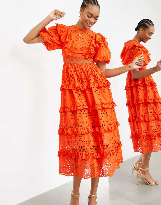 ASOS EDITION - Gelaagde midi jurk met broderie en ruches