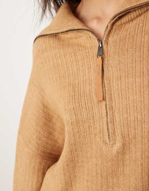 ASOS Edition - Geribbeld gebreide oversized trui van co-ord set met korte rits en kraag in camel, 4 van 4