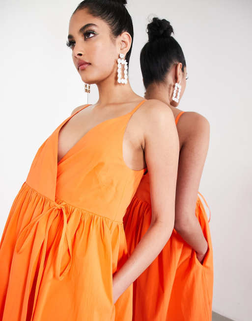 ASOS EDITION Gesmoktes Midi Sommerkleid in leuchtendem Orange mit Wickeldetail und schmalen Tragern