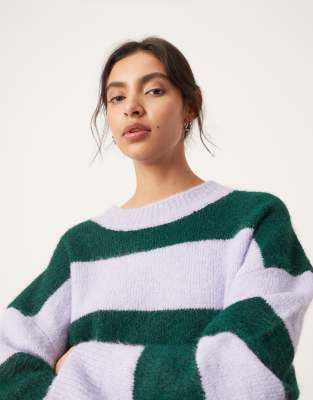 ASOS EDITION - Gestreifter Oversize-Strickpullover in Flieder und Grün mit Rundhalsausschnitt-Bunt