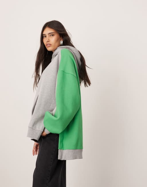 ASOS Edition - Grøn og grå hættetrøje i oversize med farveblok og slids i sømkanten
