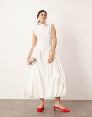 ASOS EDITION - Hochgeschlossenes Midikleid in Weiß mit tief angesetzter Taille und Ballonsaum