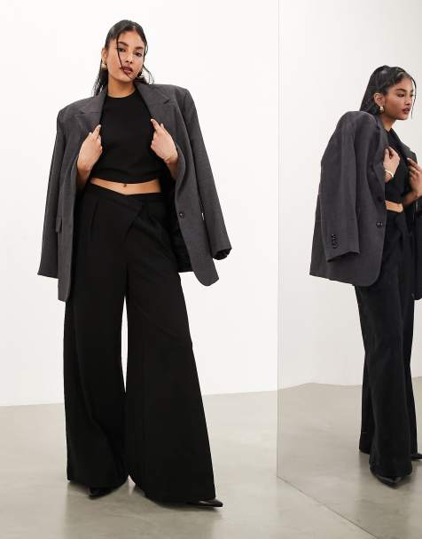 ASOS EDITION – Hose aus erstklassigem, strukturiertem Jersey in Schwarz mit weitem Bein und asymmetrischem Bund - view 1