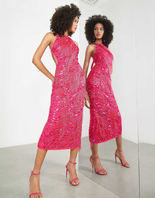 ASOS Edition – Jaskraworóżowa sukienka midi z dekoltem halter i zdobieniem z perełek i frędzli