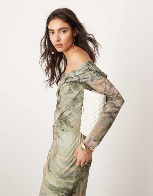 【FETICO】JERSEY OFF SHOULDER DRESS Kezia Off-Shoulder Satin Jersey Dress