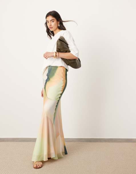 ASOS EDITION - Jupe longue coupée en biais à imprimé dégradé - view 1