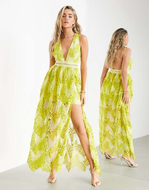 ASOS EDITION - Jurk met lange overlay, uitsnijdingen en geborduurde palmprint, 2 van 4