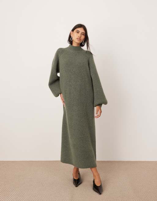 ASOS EDITION – Kakigrön, grovstickad maxiklänning med hög krage