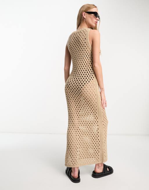 ASOS EDITION – Kamlebrun, stickad, ärmlös midiklänning med brottarringning, 2 av 4