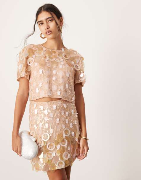 ASOS EDITION – Kastig geschnittenes T-Shirt und Minirock in Rosa mit Pailletten in Scheibenoptik - view 1