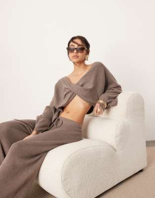 knit slouchy twist detail cropped sweater in chocolate - part of a set-Brown