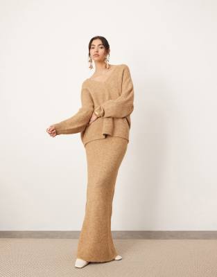 ASOS EDITION knitted maxi skirt co-ord in biscuit-Brown φωτογραφία