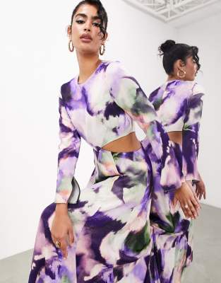 ASOS EDITION - Langärmliges Maxikleid aus Satin in Lila mit Wasserfarbenprint-Bunt