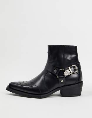 square toe black boots