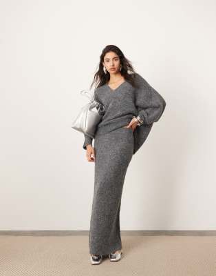 ASOS EDITION - Maxi-Strickrock in Anthrazit, Kombiteil-Grau