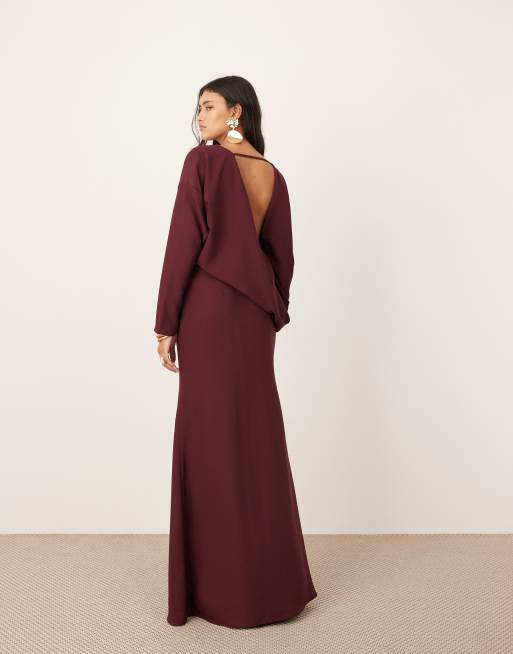 ASOS EDITION – Maxikleid in Burgunderrot mit drapiertem Design und Zierausschnitt an der Taille , 2 von 4