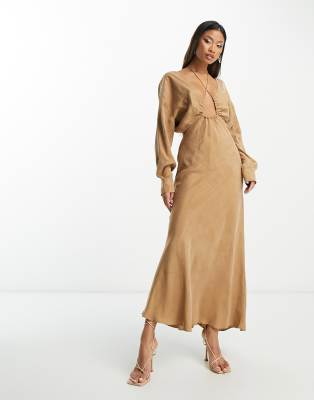 ASOS EDITION - Maxikleid in Mokka mit Zierausschnitt und gerafftem Kordelzug-Brown