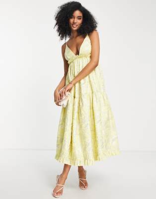 ASOS EDITION - Midi-Trägerkleid aus geblümtem Jacquard in Gelb mit Rüschen