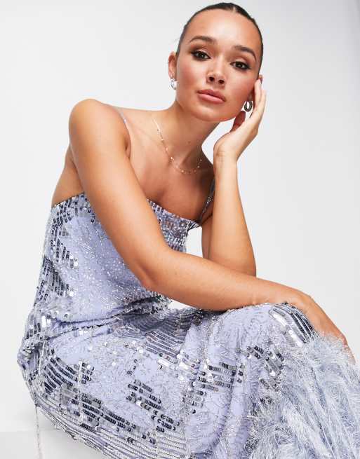 ASOS EDITION – Midikleid in Violett mit Blumenmuster, Pailletten, Perlen und Kunstfedern am Saum, 2 von 4