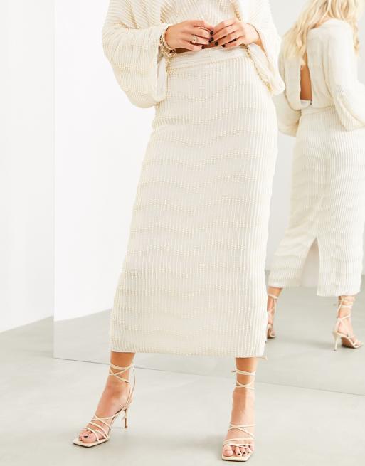 ASOS EDITION - Combi-set van crop top en midirok met sierparels in ivoorwit, 2 van 2