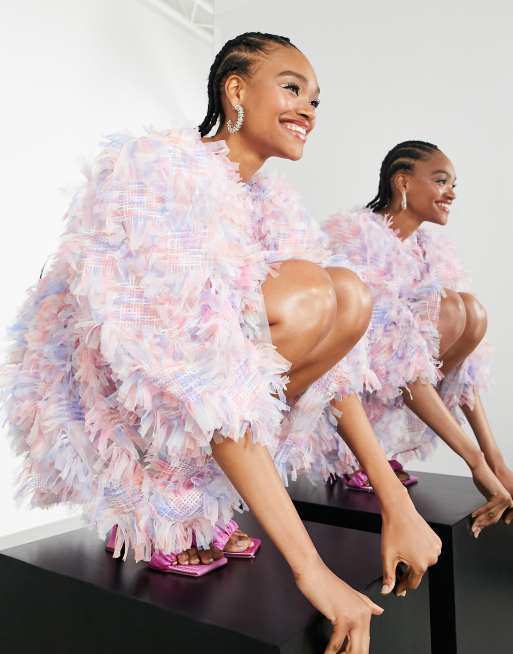 ASOS EDITION – Mini-Hängerkleid aus strukturiertem Netzstoff in Rosa