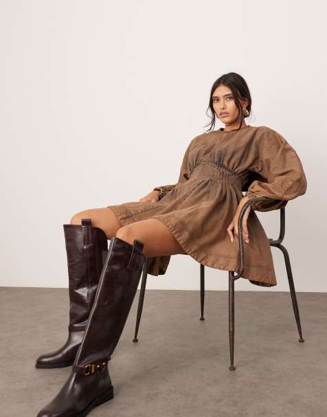 ASOS EDITION – Mini-Jeanskleid in rostbrauner Acid-Waschung mit Ballonärmeln und plissierter Taille - view 1