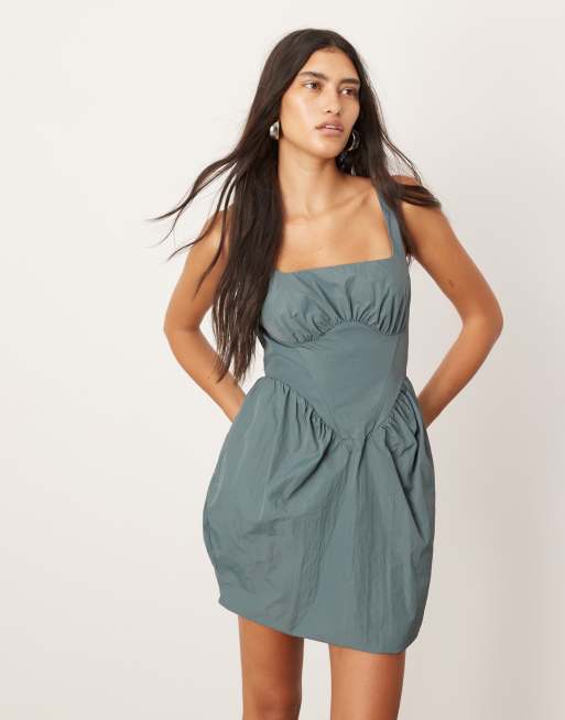 ASOS EDITION - Mini jurk met gerimpelde buste en structuur en korsetdetail in staalblauw