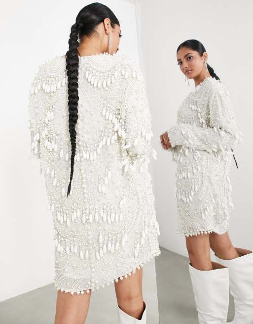 ASOS Edition - Mini-shift-kjoler med plunge og dråbeformede perler i ivory, 2 af 4