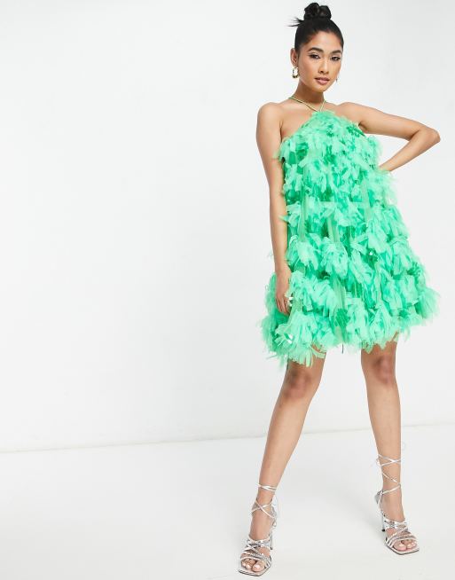 ASOS EDITION – Minikleid aus strukturiertem Netzstoff in Grün mit offenem Rücken, 3 von 4