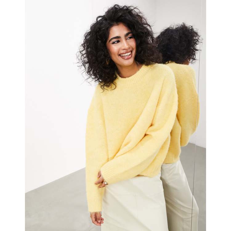 Light yellow knit clearance sweater