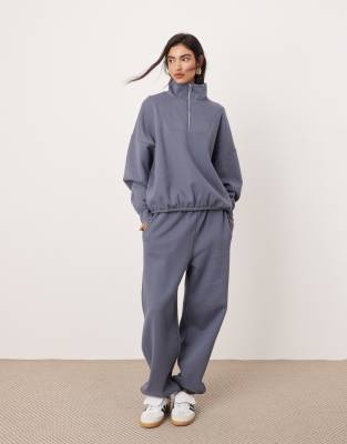 oversized premium heavy weight sweatpants in slate blue