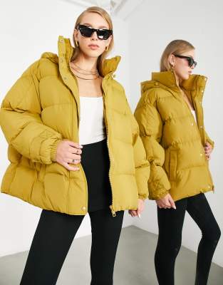 oversized puffer bomber jacket