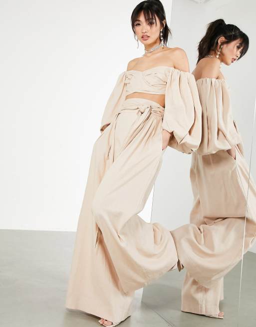 ASOS EDITION - Pantaloni a fondo super ampio con allacciatura in vita in coordinato