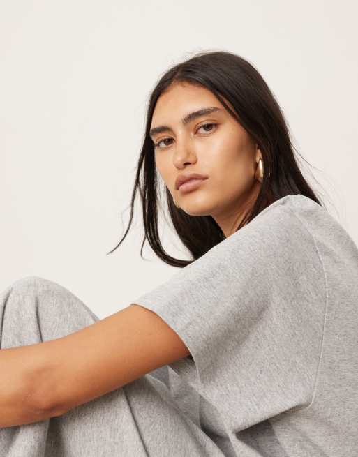 ASOS EDITION - Premium - Maxi T-shirtjurk met zakken in grijs, 4 van 4