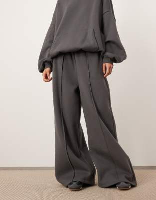 Asos Design Premium Oversized Heavy Weight Wide Leg Sweatpants With Seam Detail