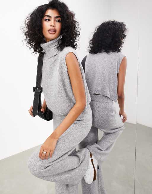 ASOS EDITION Pull sans manches en maille col roul Gris clair