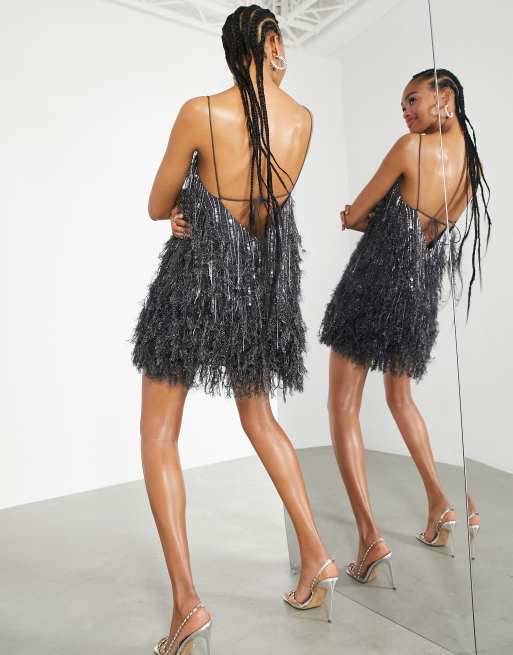 ASOS EDITION - Robe courte à plumes synthétiques et sequins avec décolleté dans le dos - Anthracite, 3 de 4