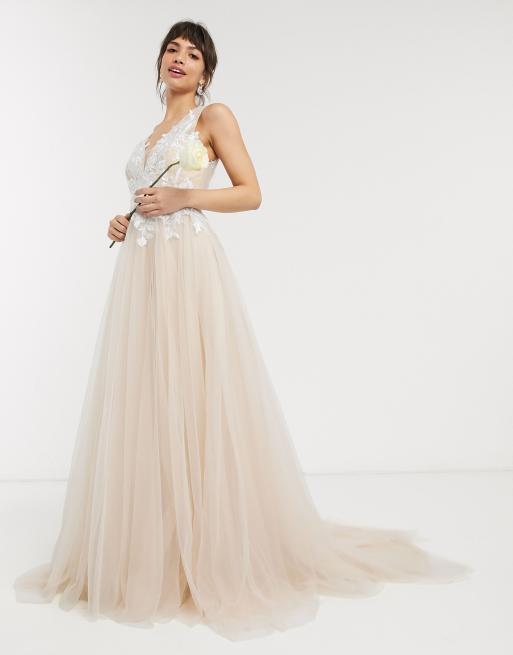 Robe De Mariee Asos Robe De Mariage Ornee De Sequins A Fines