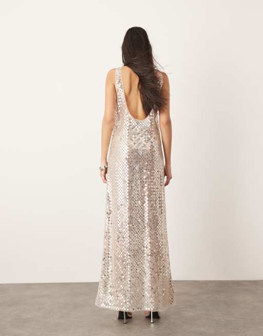 ASOS EDITION Robe debardeur longue a larges sequins en tissu transparent Argente