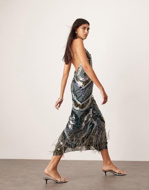 ASOS EDITION Robe longue a ornements design tourbillons avec col montant avec ourlet frange Bleu fonce
