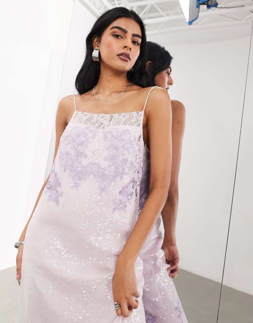 ASOS EDITION - Robe mi-longue droite à fines bretelles avec empiècement en dentelle brodée et sequins - Lilas