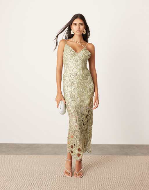 ASOS EDITION - Robe mi-longue échancrée dans le dos à fines bretelles et ornements style mosaïque - Vert sauge