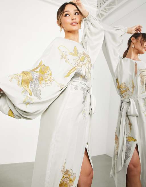 ASOS EDITION - Robe mi-longue en satin avec broderies fleuries - Vert sauge, 4 de 4