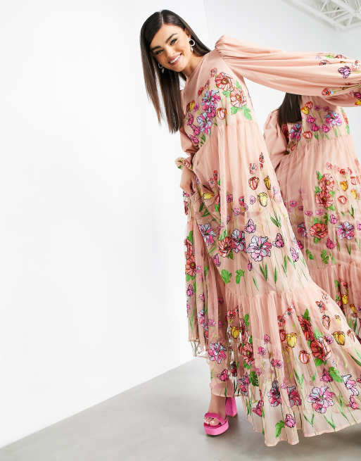 ASOS EDITION – Różowa trapezowa sukienka maxi z bufkami i haftowanym wzorem